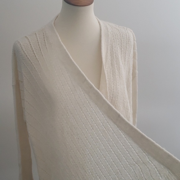 Lou & Grey Sweaters - Lou & Grey Wool and Alpaca Sweater NWT